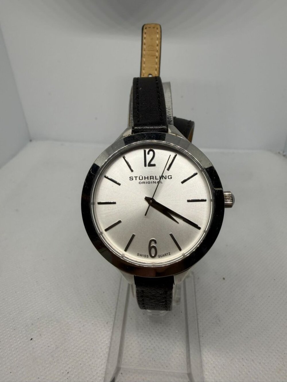 Stuhrling Deauville Sport 568 Women's 38mm Silver Dial Swiss Quartz Watch